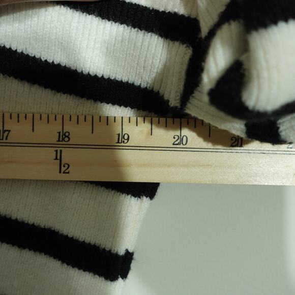 Zesica Womens Oversized Ribbed Knit Pullover Sweater Stripe Apricot Size Small - Picture 5 of 8